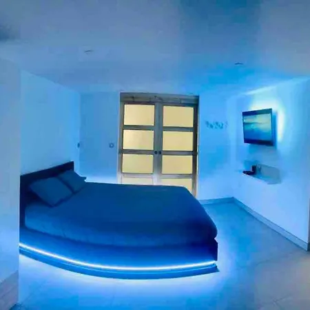 شقة Avec Vue Sur Le A - 70 M² إكسينيفيكس